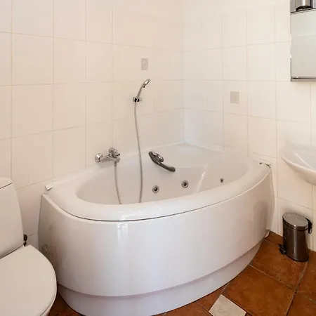 Apartamento Old Aldaru Street 2 Level With Terrace Riga