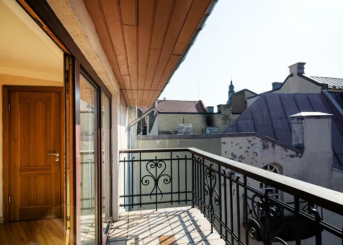 Old Aldaru Street 2 Level With Terrace * Riga